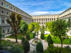 Jardines del Museo Reina Sofía de Madrid